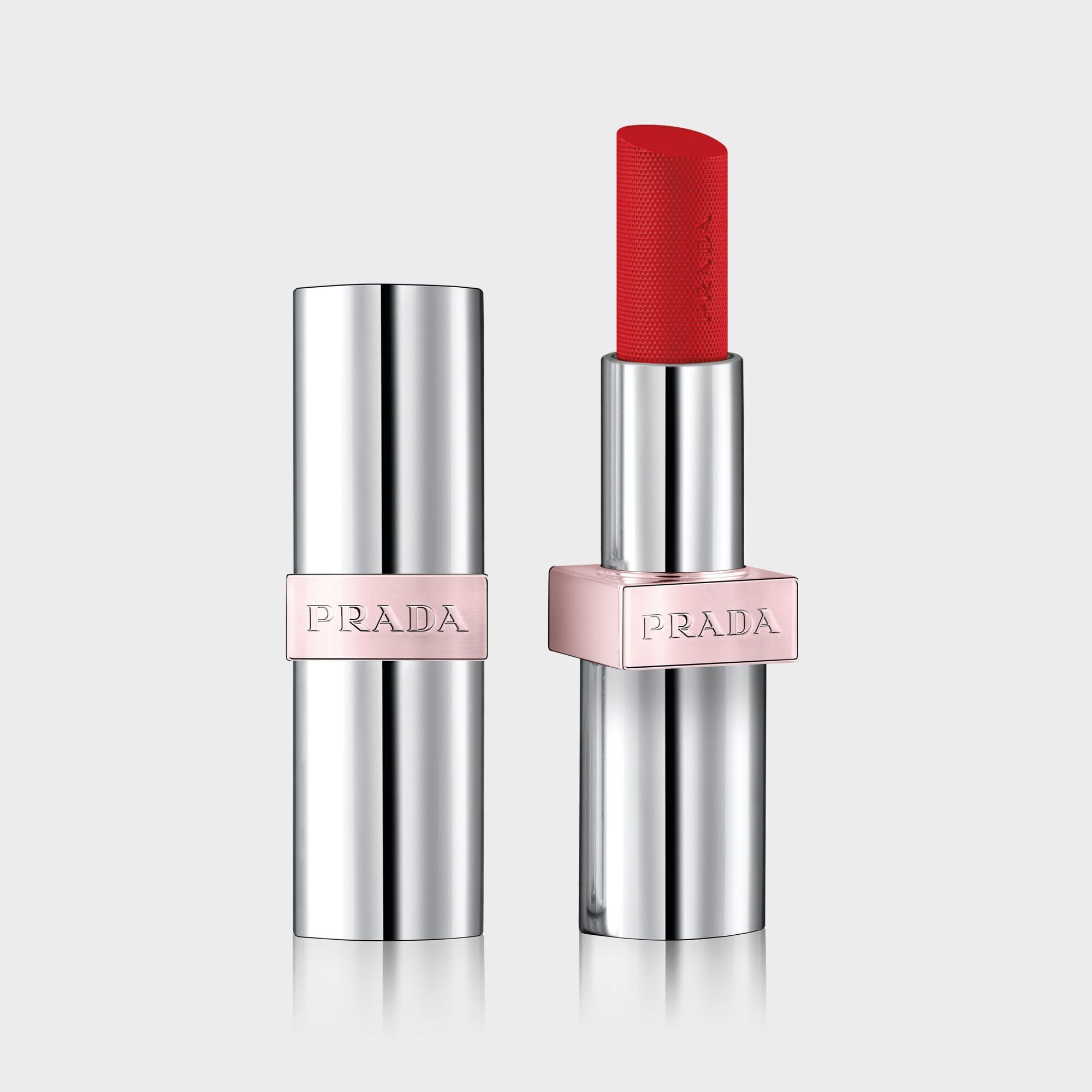 プラダ PRADA リップバーム 新品未使用 定価1本7260円 プラダ ライト グローイング リップバーム」|プラダ ビューティ公式